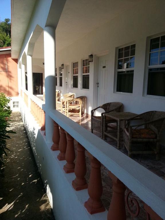 Polish Princess Guest House Πορτ Αντόνιο Εξωτερικό φωτογραφία