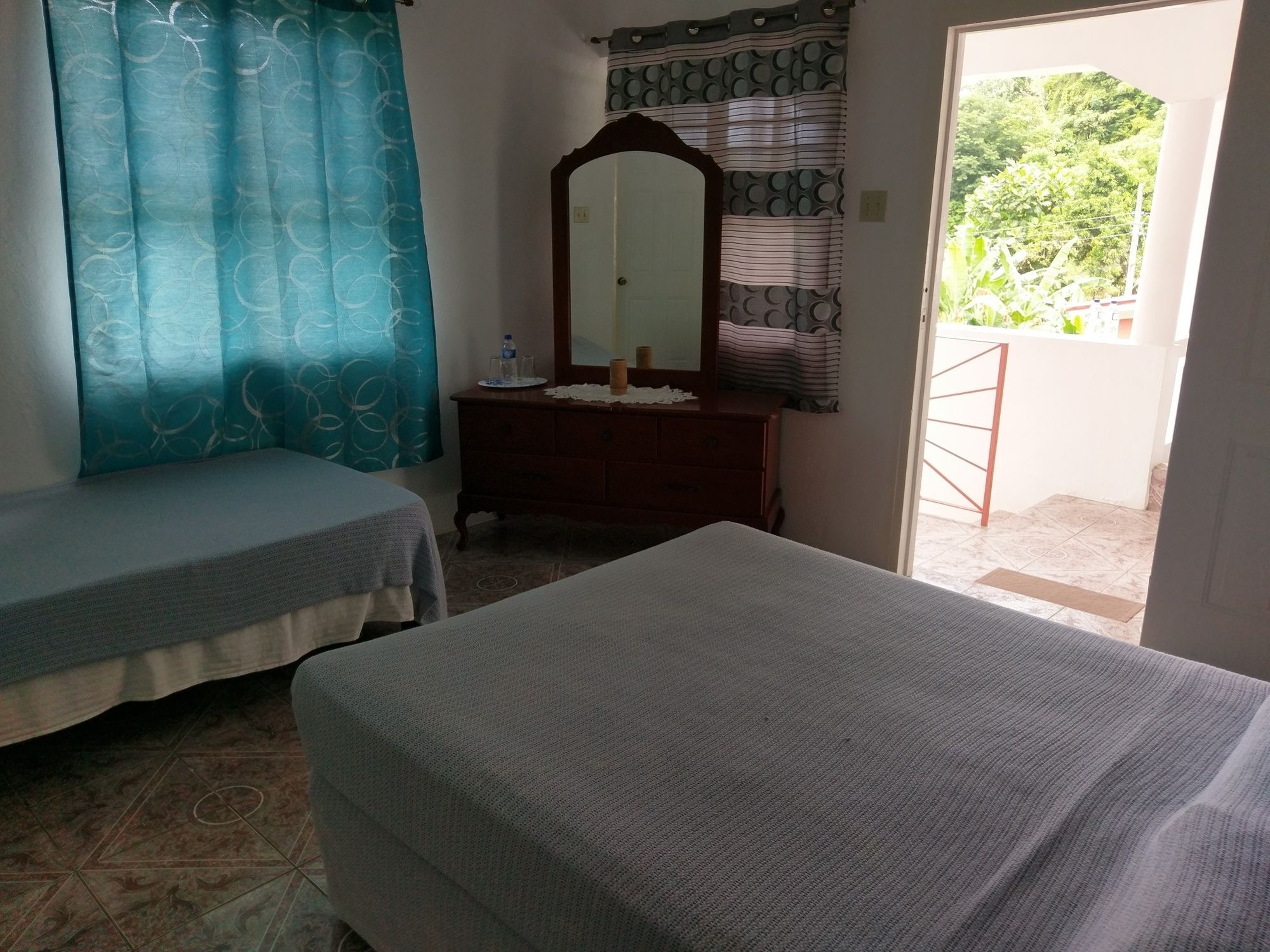 Polish Princess Guest House Πορτ Αντόνιο Εξωτερικό φωτογραφία