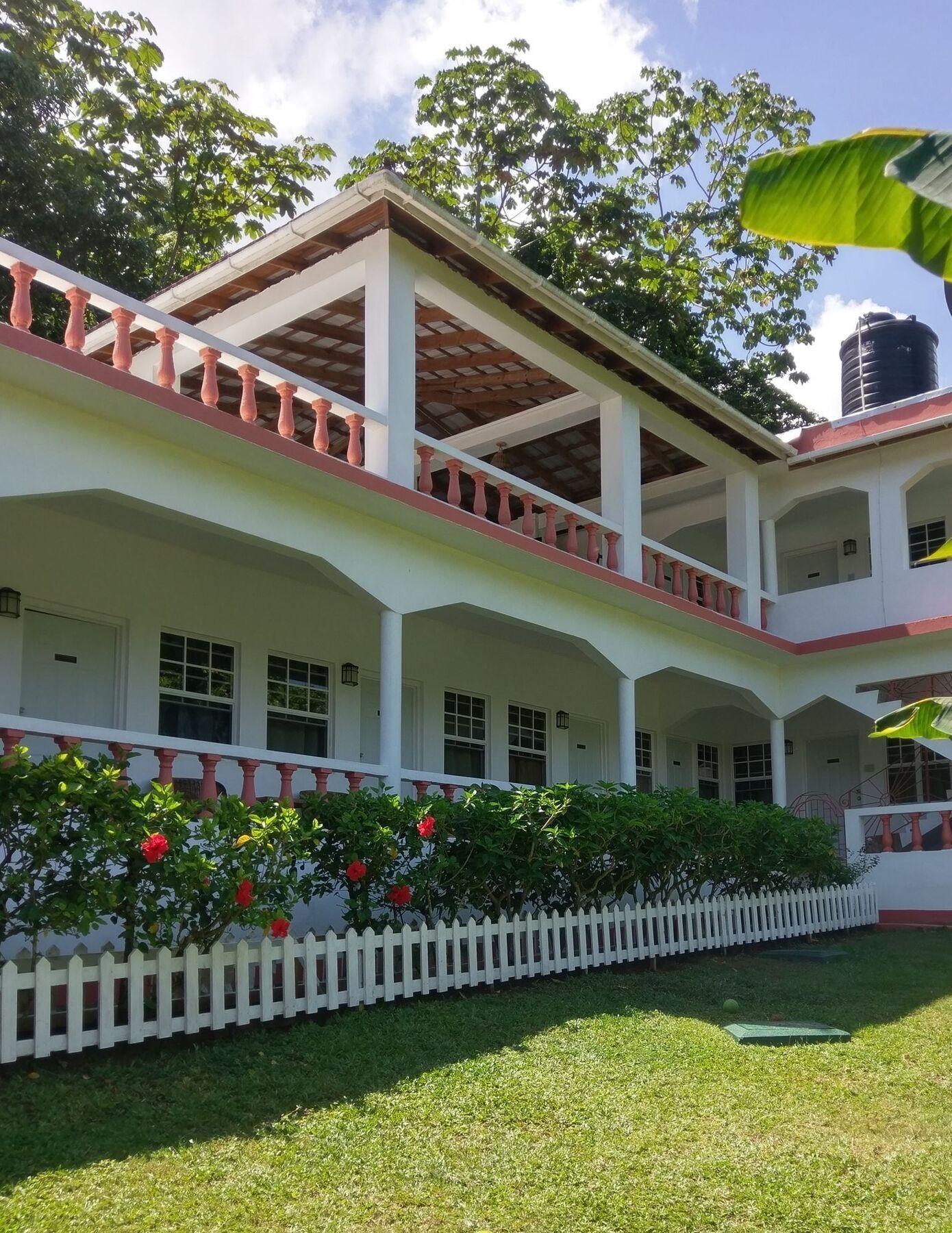 Polish Princess Guest House Πορτ Αντόνιο Εξωτερικό φωτογραφία