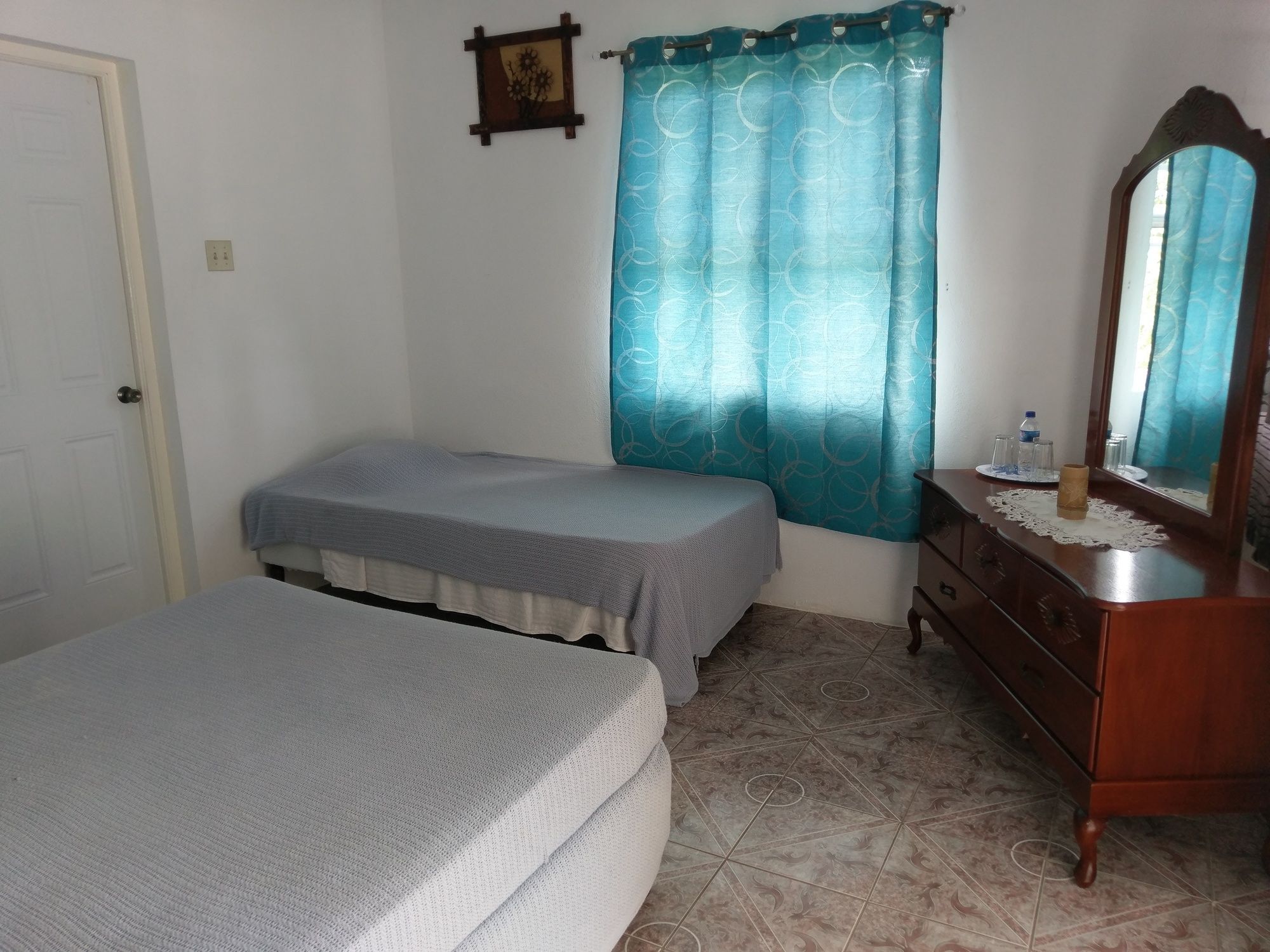 Polish Princess Guest House Πορτ Αντόνιο Εξωτερικό φωτογραφία